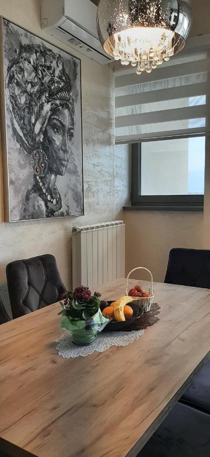 Gigi Apartment เบลเกรด ภายนอก รูปภาพ